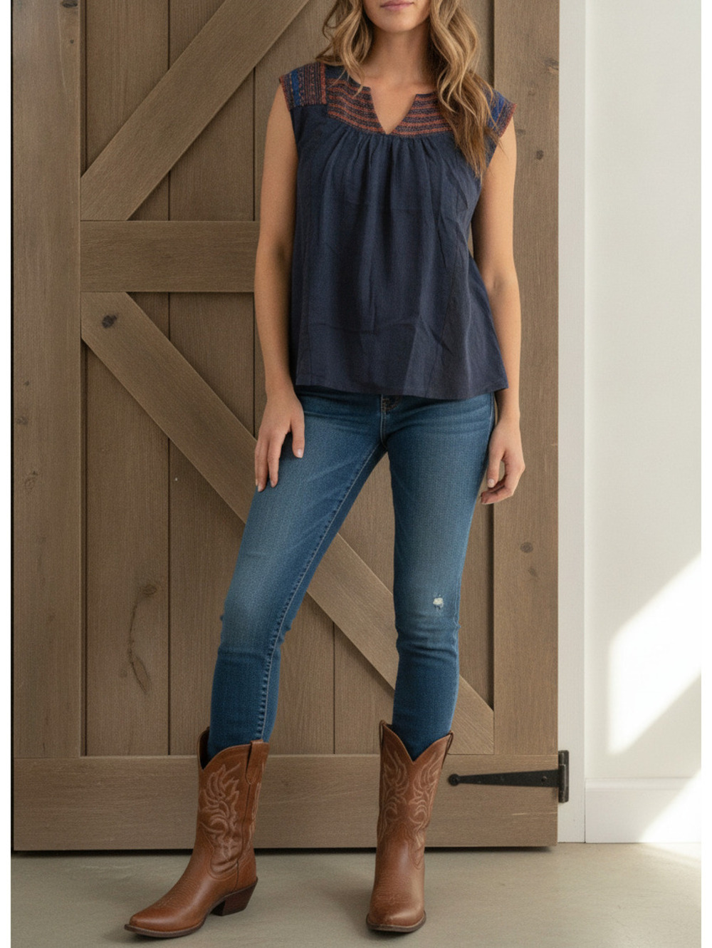 1557 - Lucky Brand Navy Blue Sleeveless Embroidered Top - Medium
